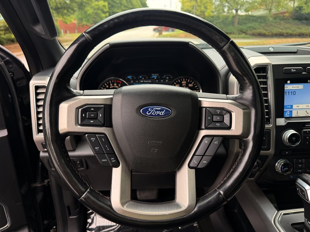 Ford F-150 photo 12