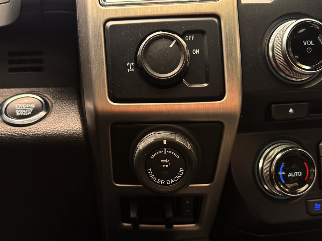 Ford F-150 photo 14