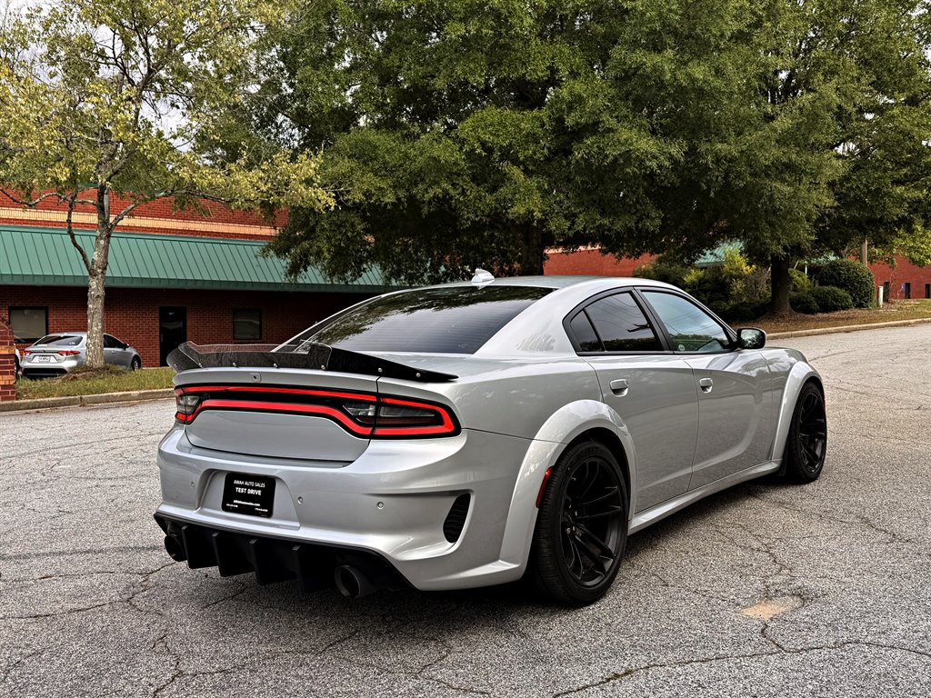 Dodge Charger photo 5