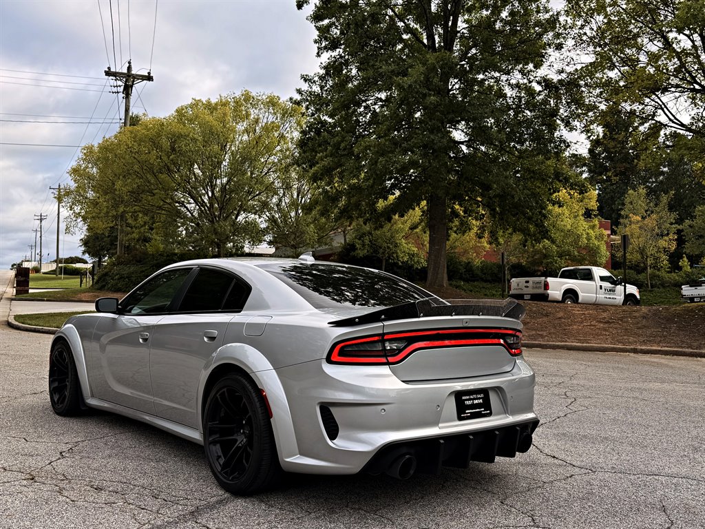Dodge Charger photo 7