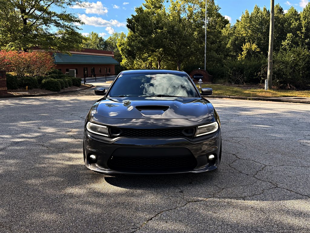 Dodge Charger photo 2