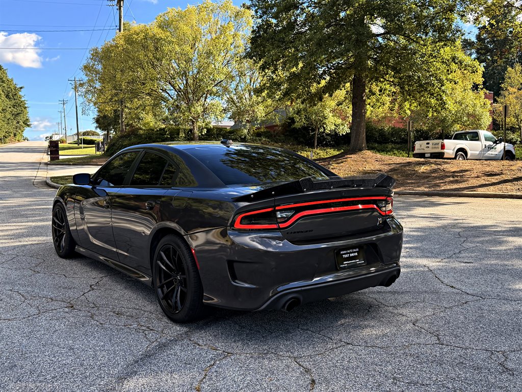 Dodge Charger photo 7