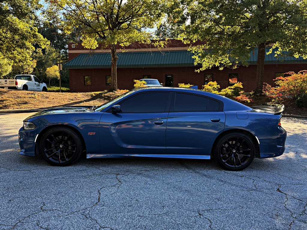 Dodge Charger photo 8
