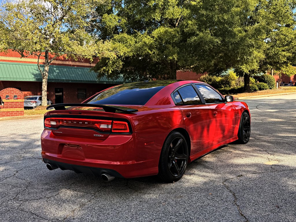 Dodge Charger photo 5
