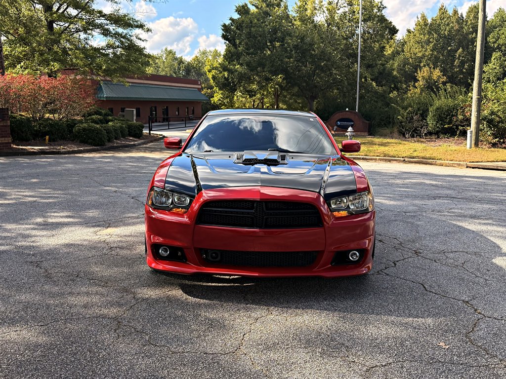 Dodge Charger photo 2