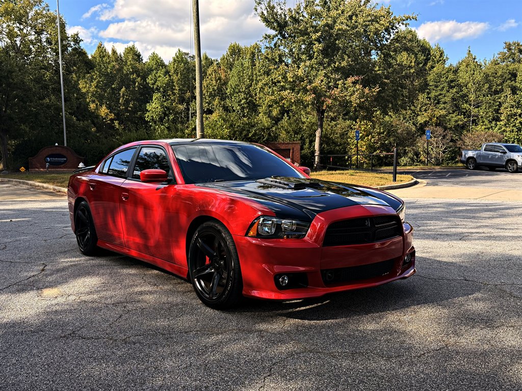 Dodge Charger photo 3