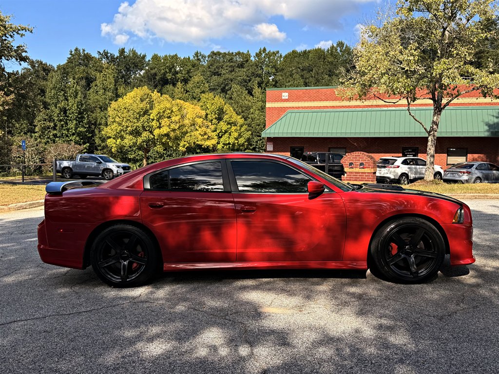 Dodge Charger photo 4