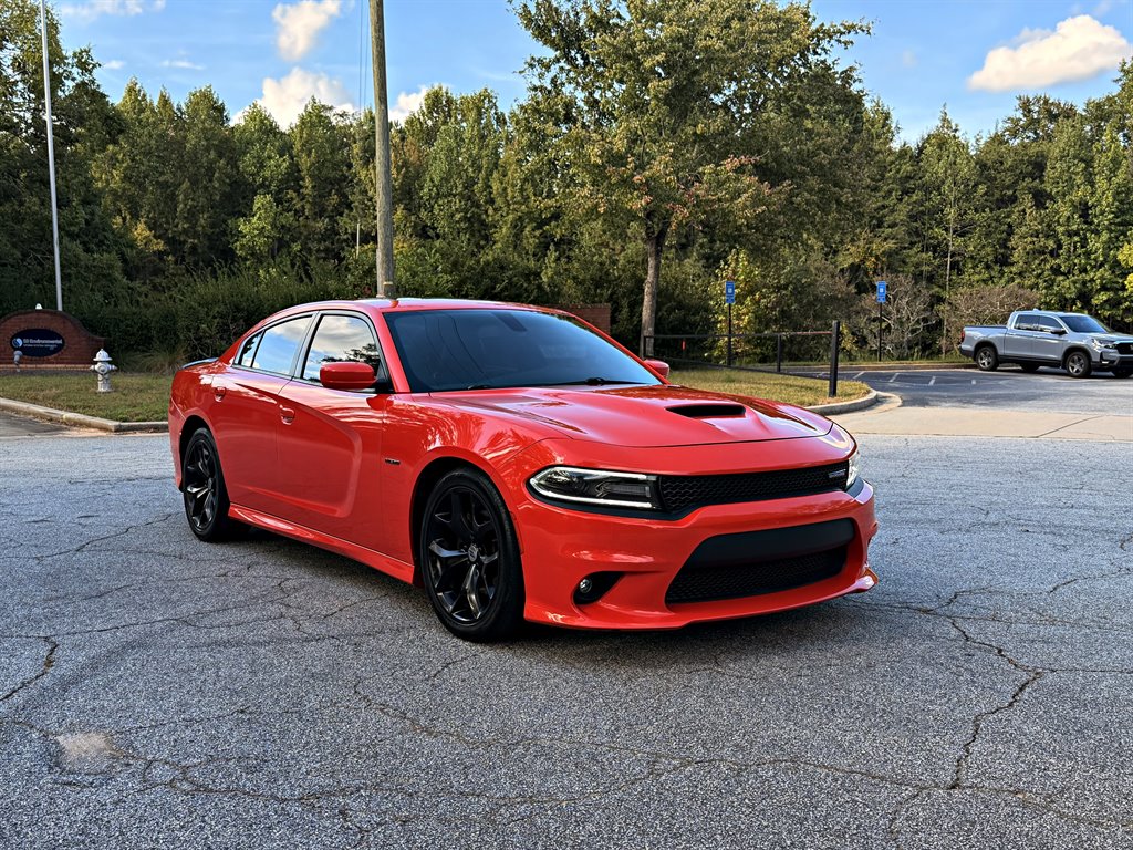 Dodge Charger photo 3