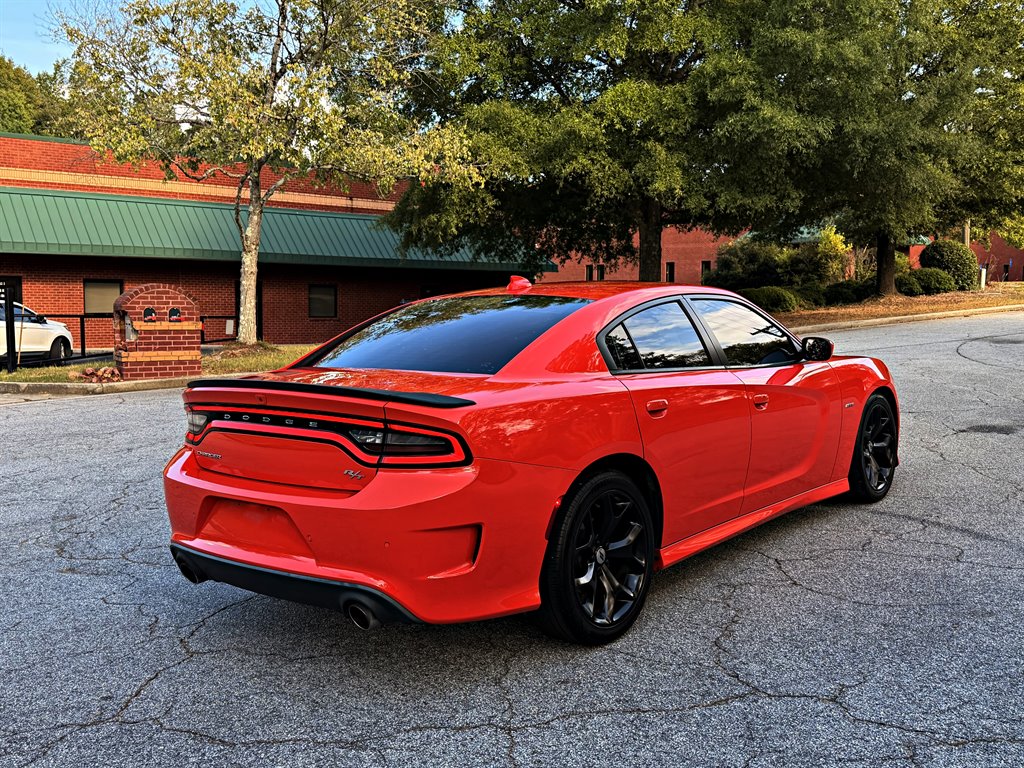 Dodge Charger photo 5