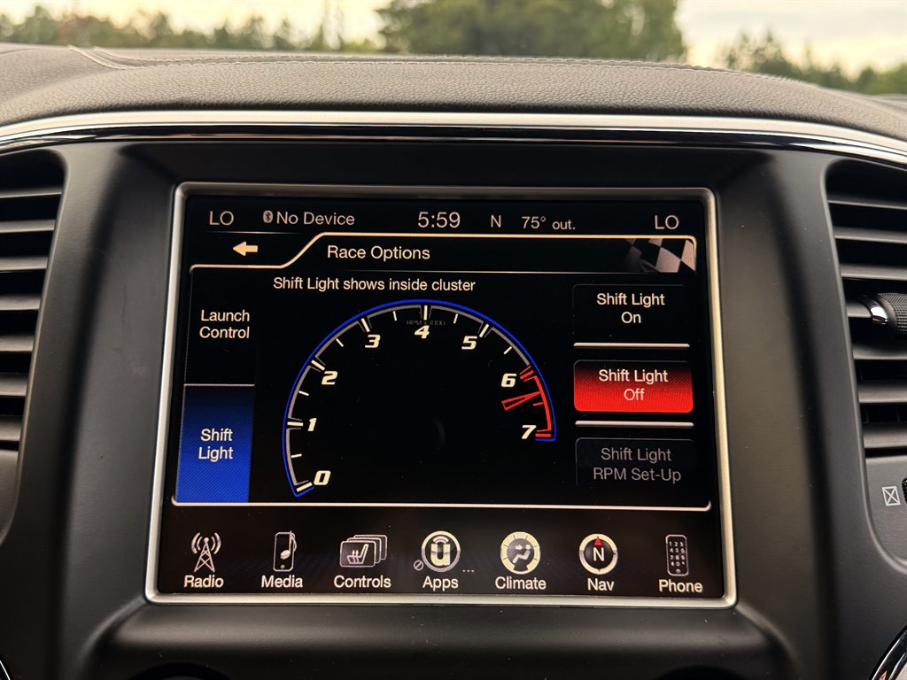 Jeep Grand Cherokee photo 31