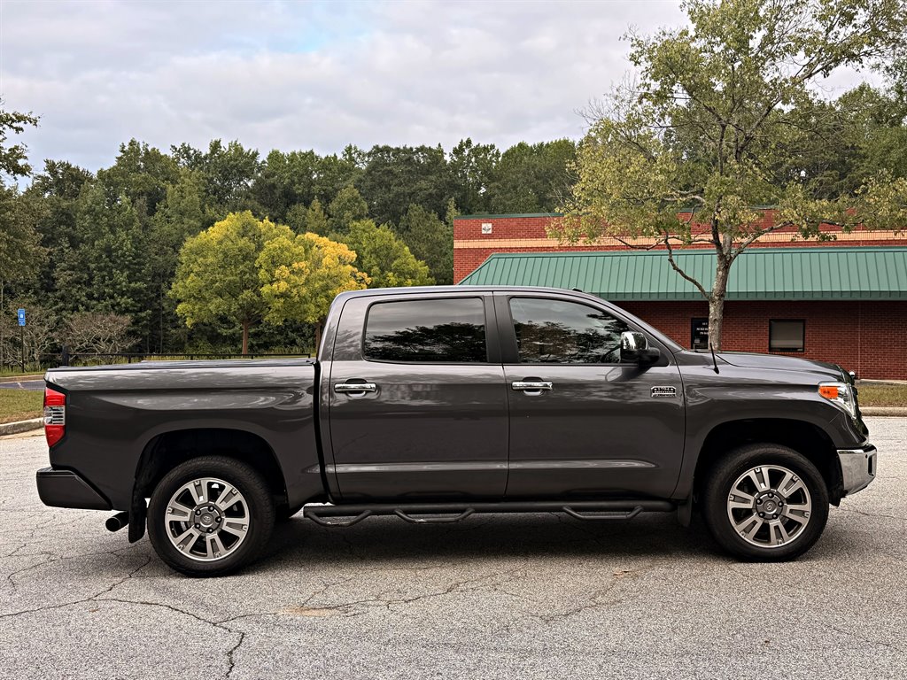 Toyota Tundra photo 4