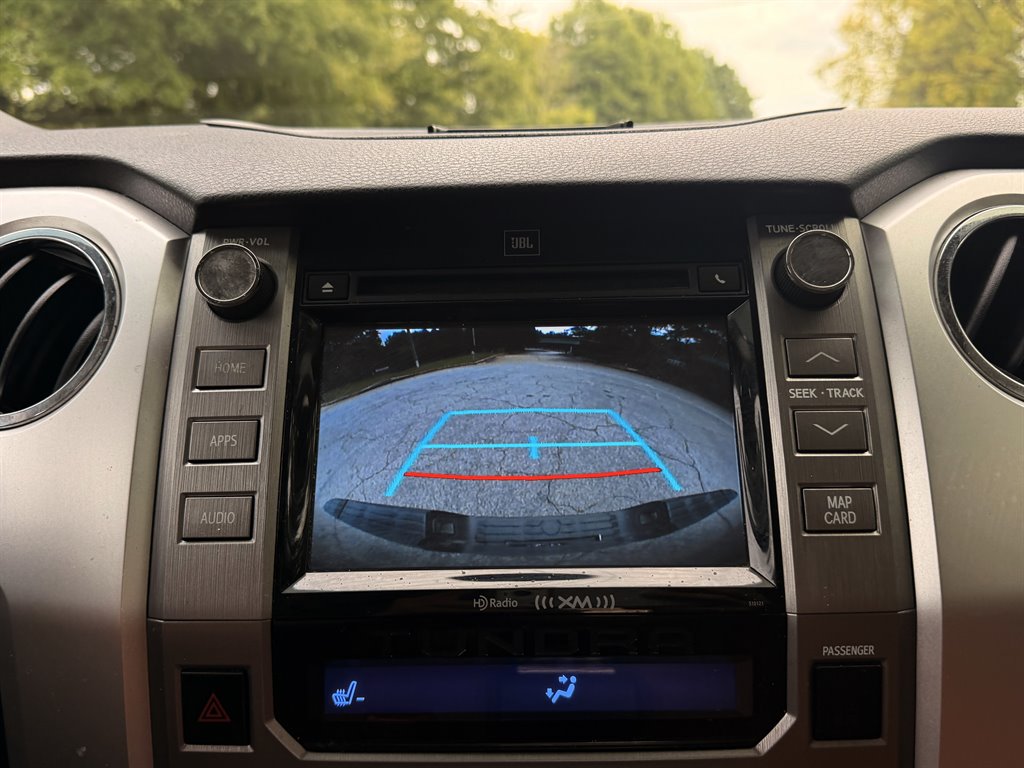 Toyota Tundra photo 15
