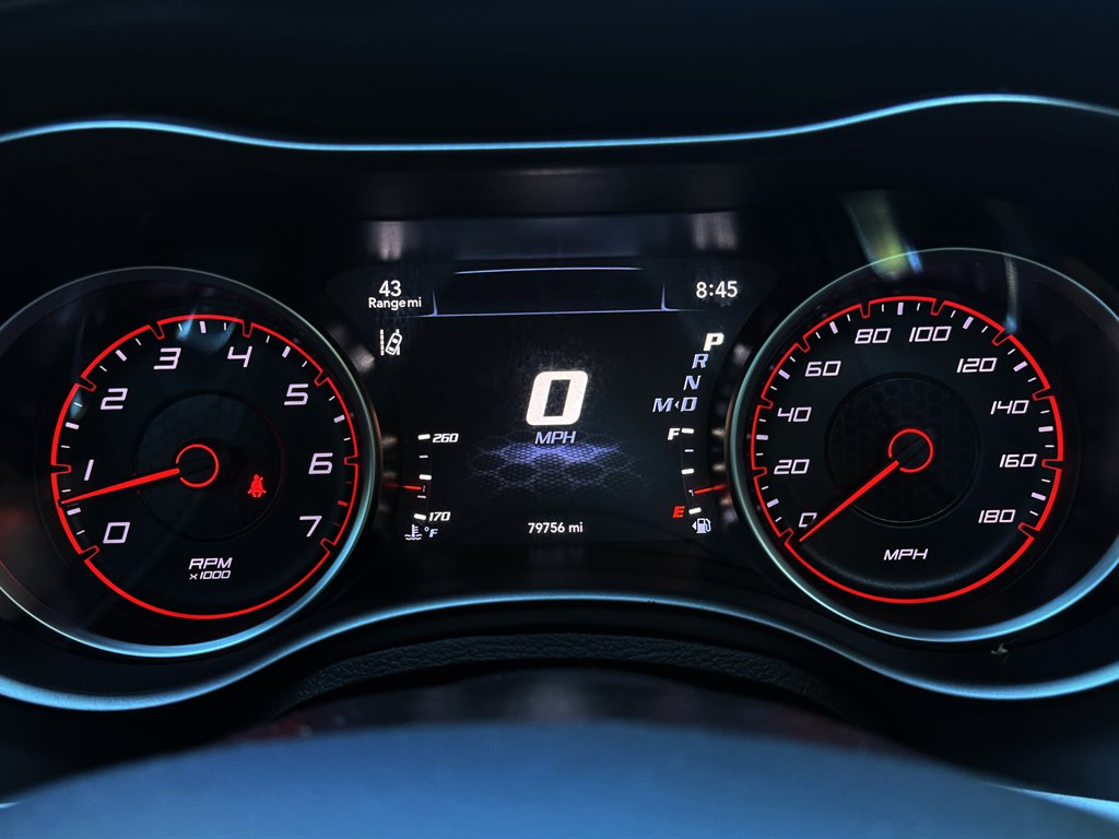 Dodge Charger photo 13