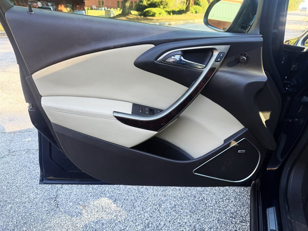 Buick Verano photo 19