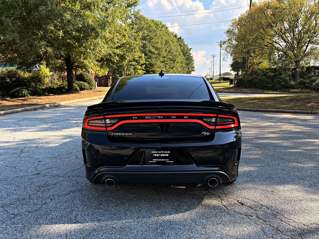 Dodge Charger photo 6