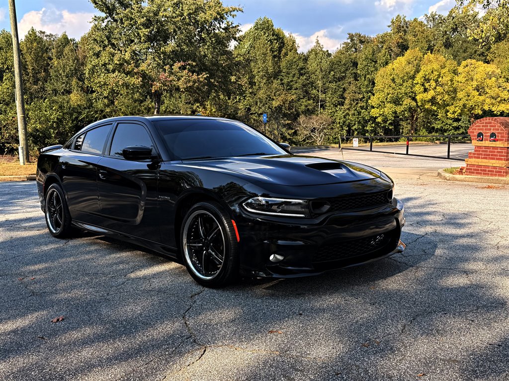 Dodge Charger photo 3