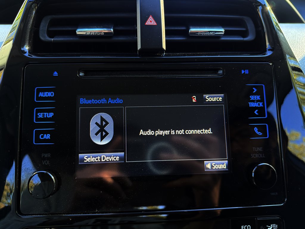 Toyota Prius photo 13