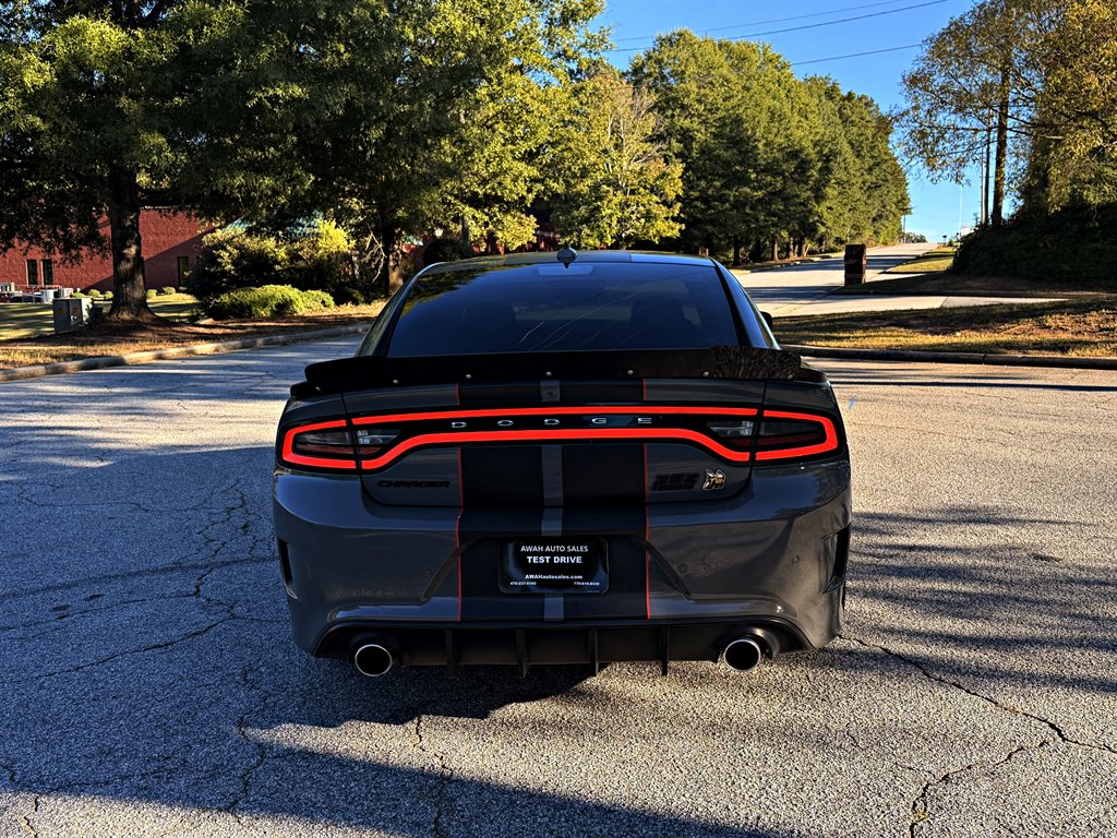 Dodge Charger photo 6
