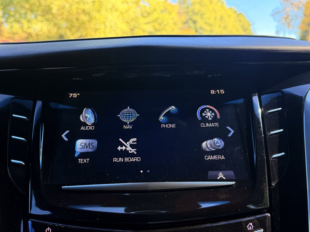 Cadillac Escalade photo 16