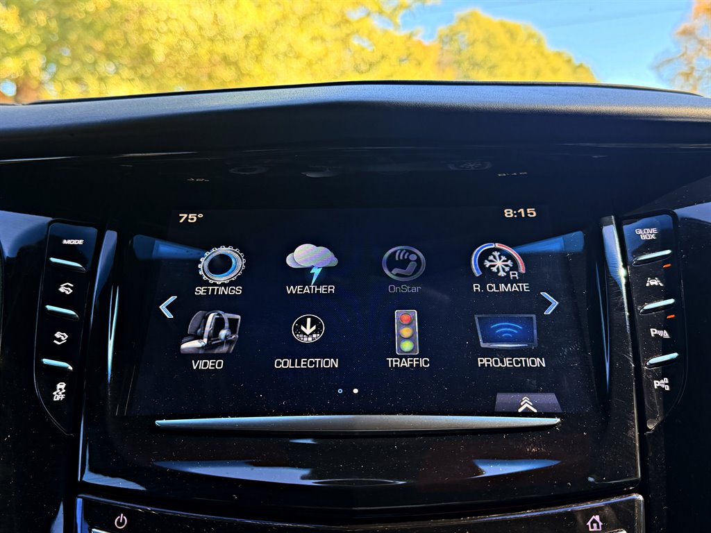 Cadillac Escalade photo 17
