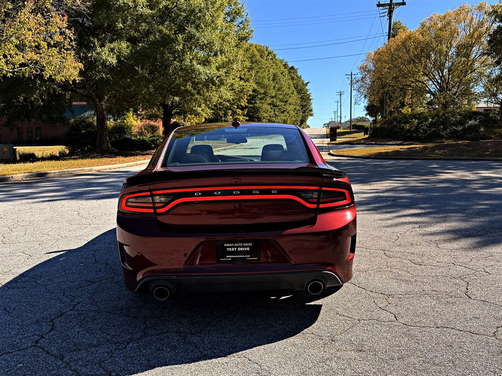 Dodge Charger photo 6