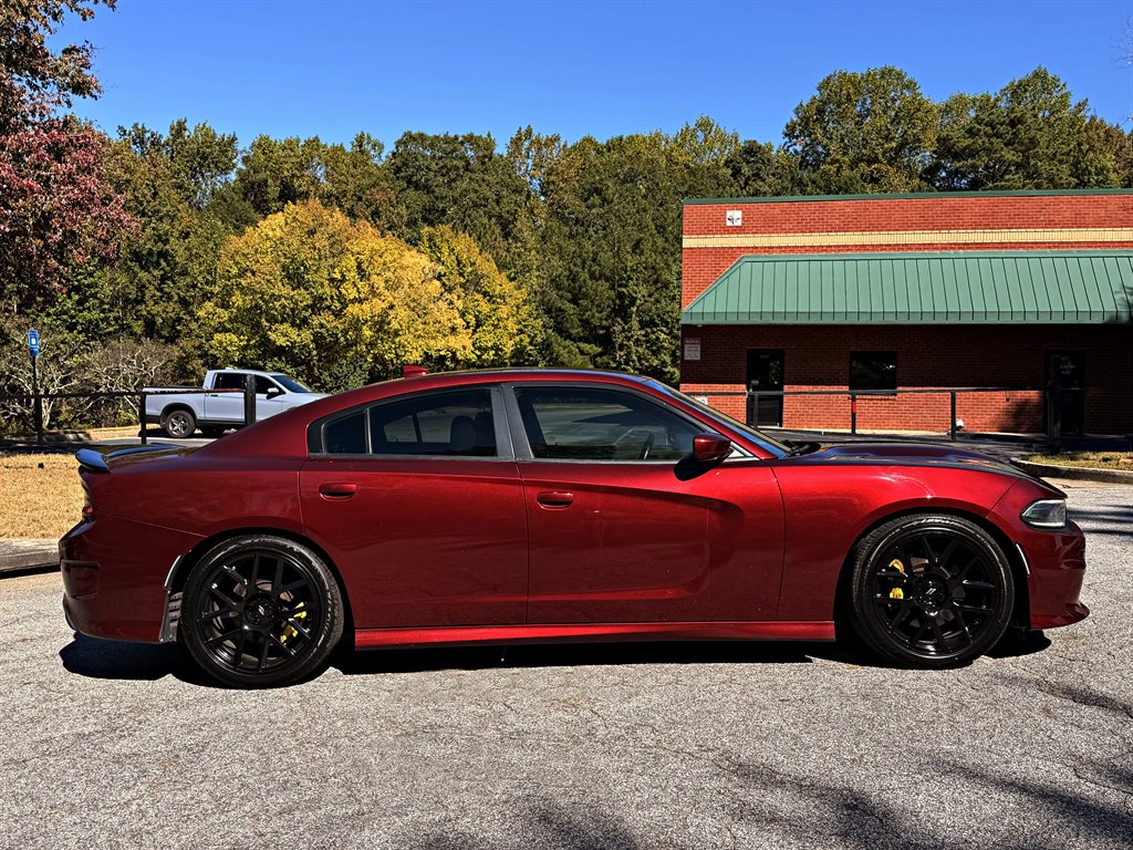 Dodge Charger photo 4