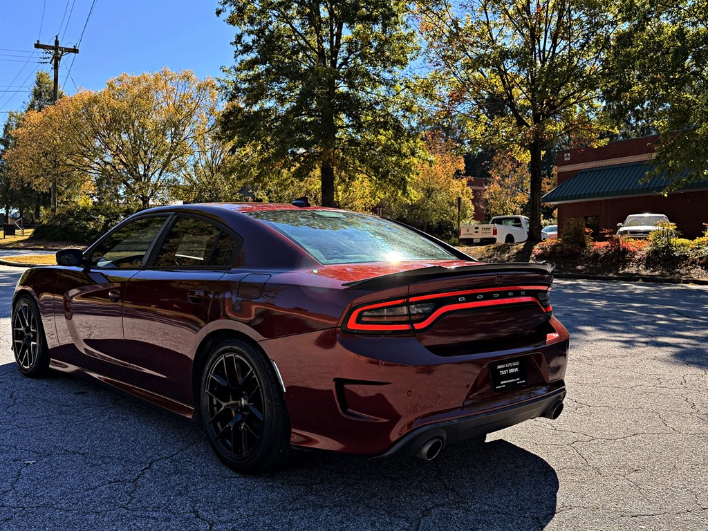 Dodge Charger photo 7