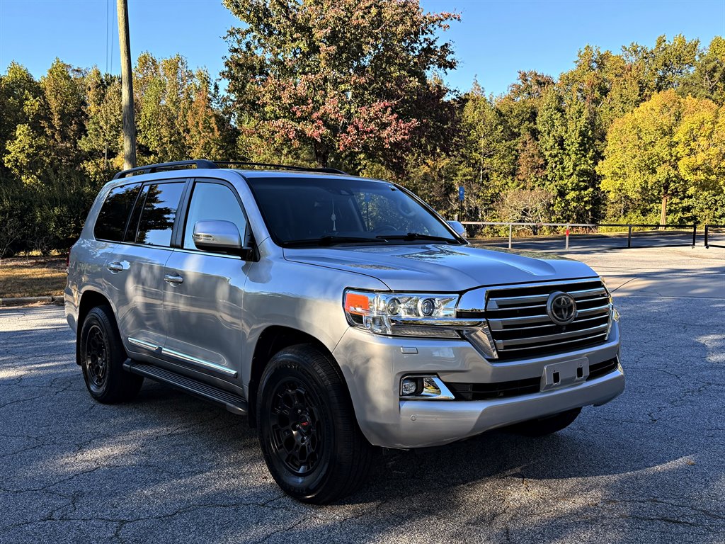 Toyota Land Cruiser photo 3