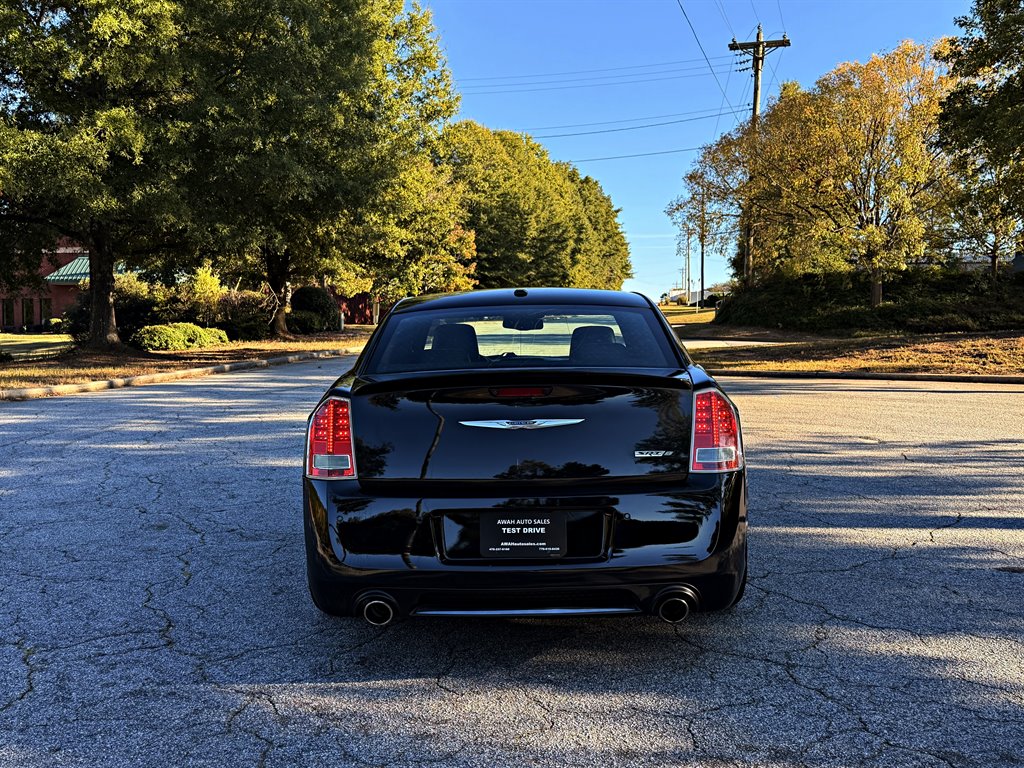 Chrysler 300 photo 6