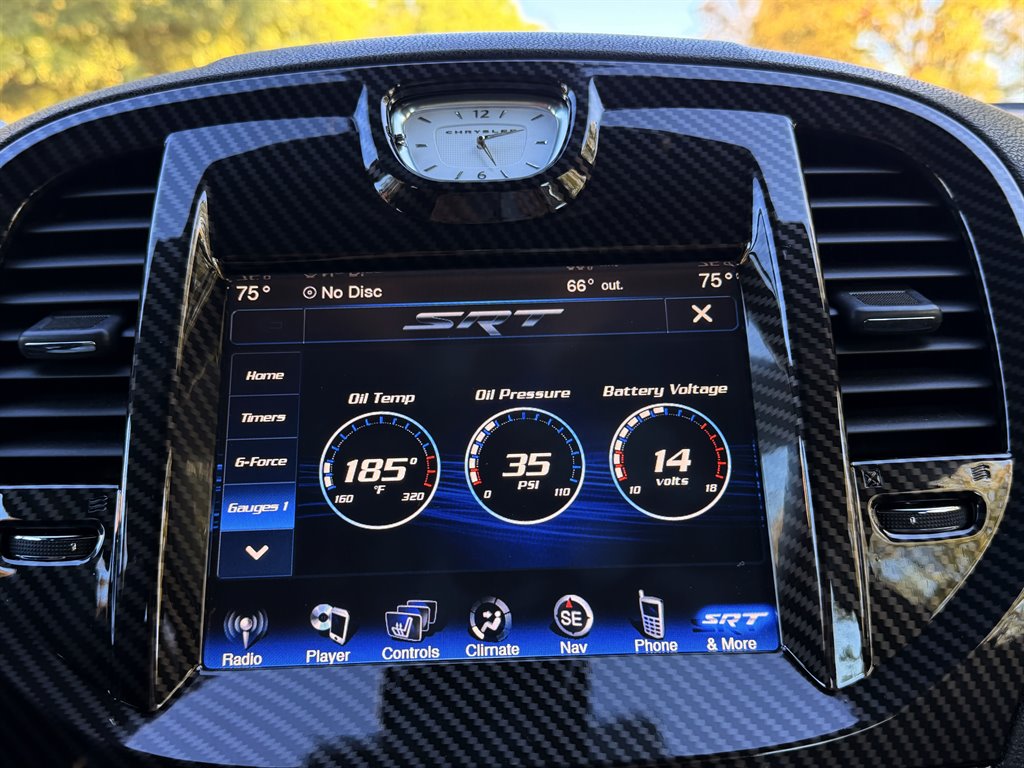 Chrysler 300 photo 23