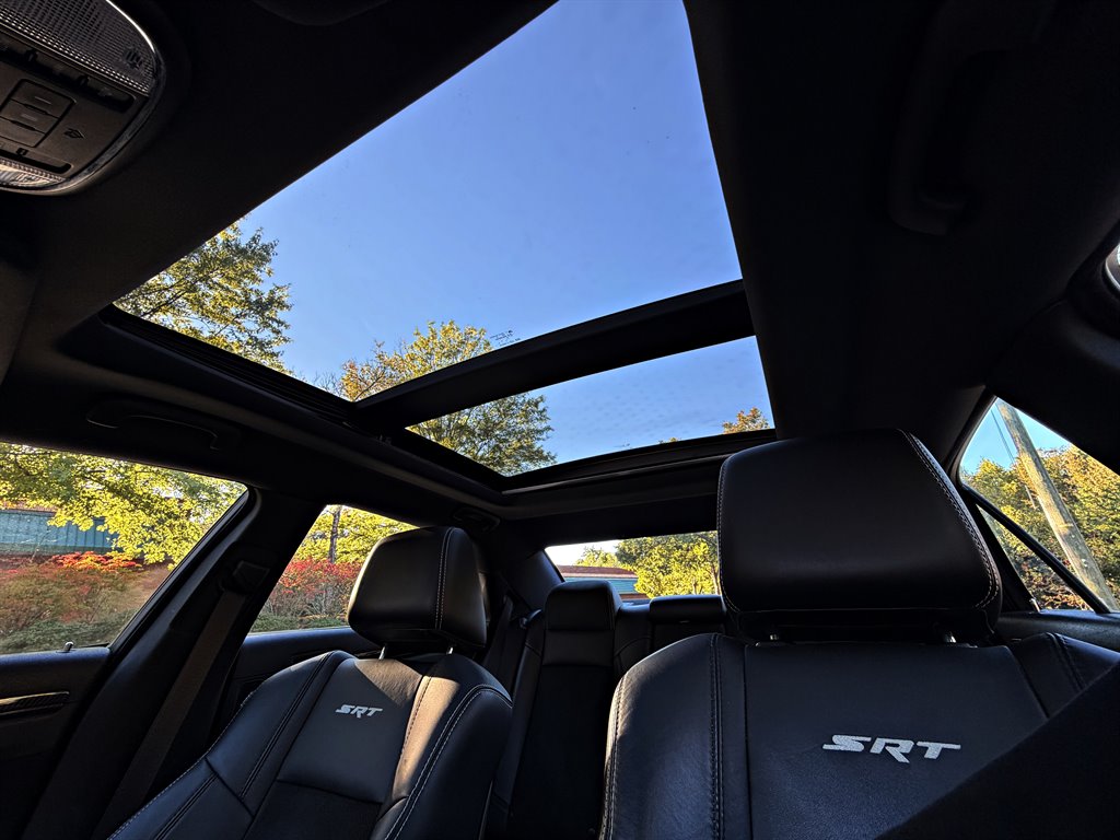 Chrysler 300 photo 12