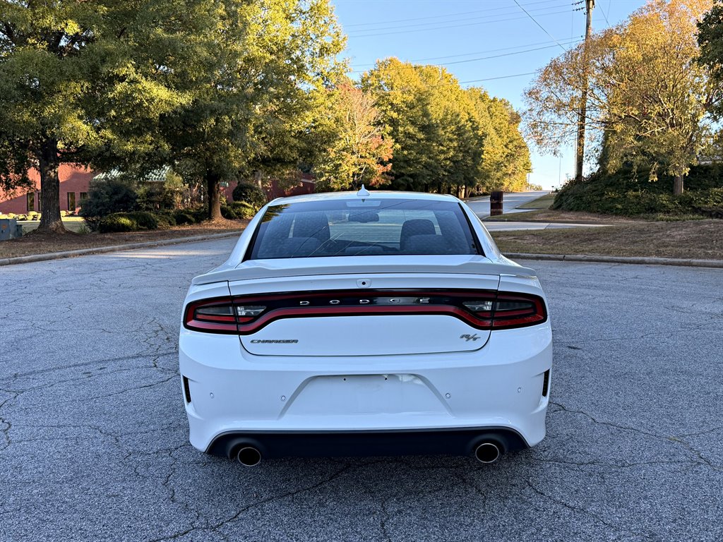 Dodge Charger photo 6