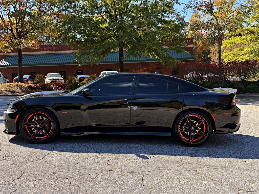 Dodge Charger photo 8