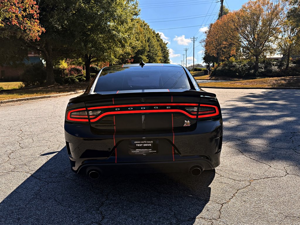 Dodge Charger photo 6