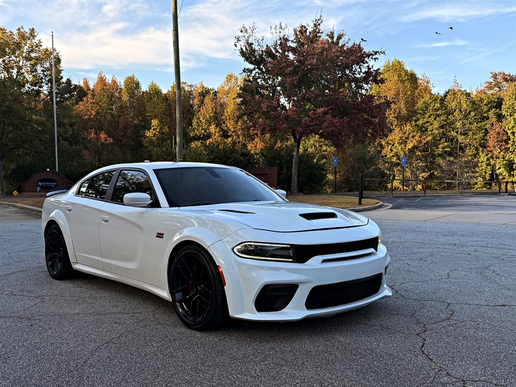 Dodge Charger photo 4