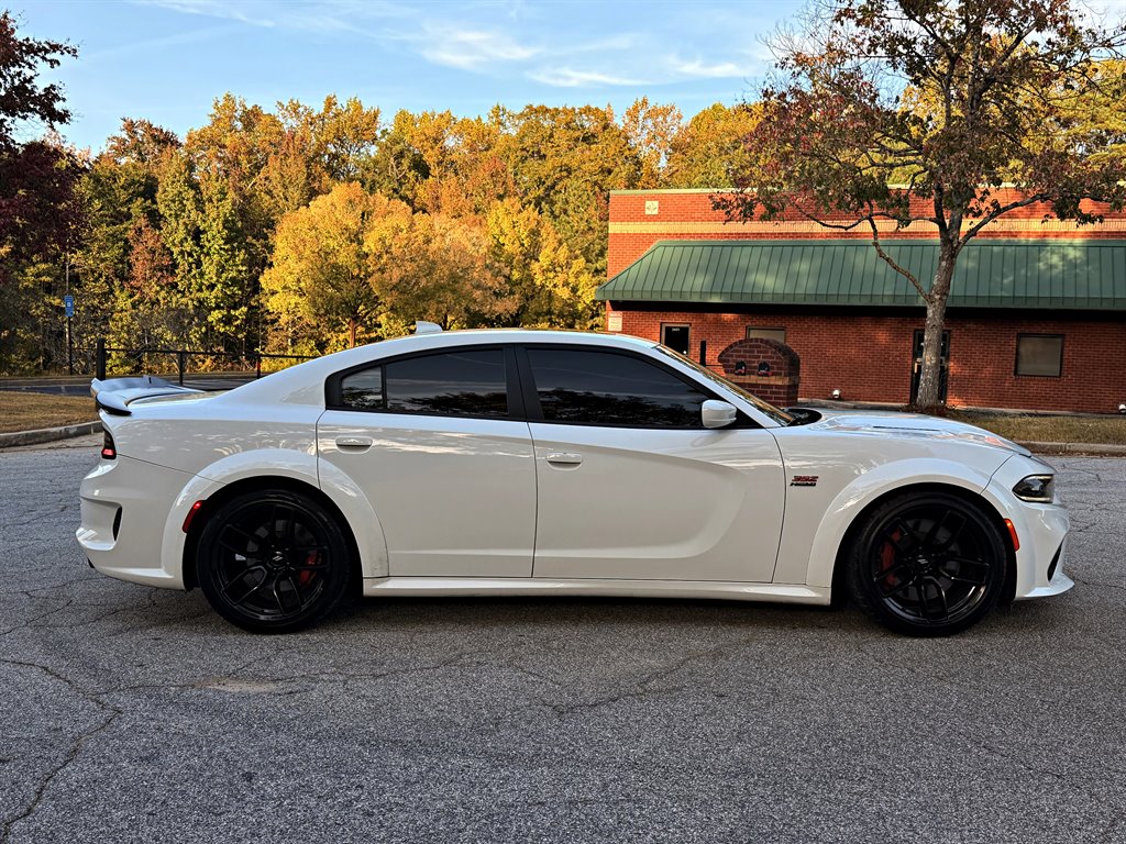 Dodge Charger photo 5